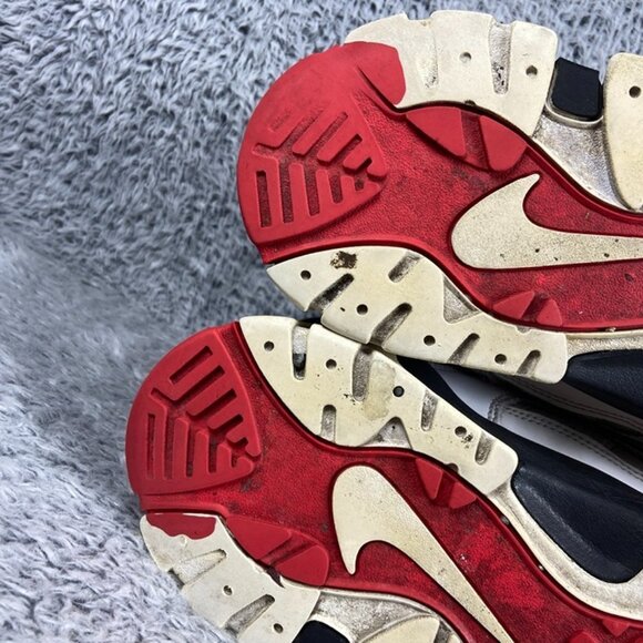 Nike Air Barrage Mid White University Red Black Size 11 Men Sneakers AT7847-102 main image 7